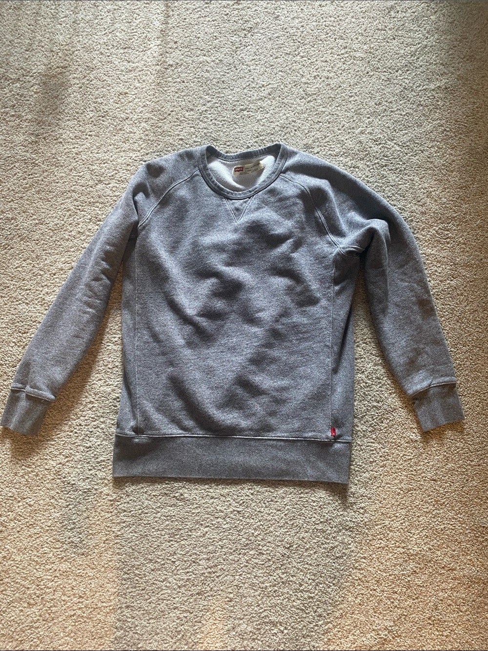 Levi’s Crew Neck Standard-Fit Sweatshirt